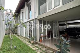 Rumah Elit Modern Tanpa Renovasi di Pondok Hijau Bandung Rumah Elit Modern Tanpa Renovasi di Pondok Hijau Bandung