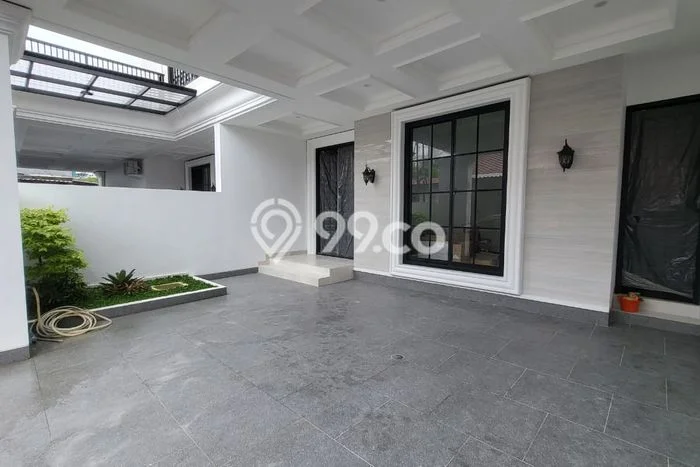 Rumah Modern Cantik 4 Kamar Siap Huni di Ciracas Rumah Modern Cantik 4 Kamar Siap Huni di Ciracas