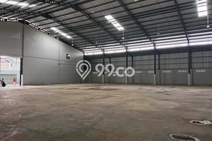 Unit Gudang disewakan di Cipondoh Tangerang dengan LT 1600m2 / LB 1300m2 Unit Gudang disewakan di Cipondoh Tangerang dengan LT 1600m2 / LB 1300m2