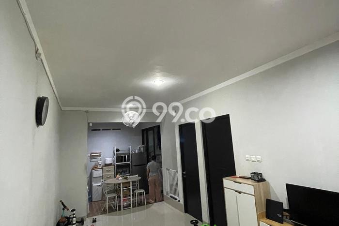Jual Rumah Strategis Bagus Punya 3 KT di Ciputat Tangerang Selatan SHM Jual Rumah Strategis Bagus Punya 3 KT di Ciputat Tangerang Selatan SHM