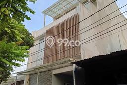 Rumah Luas Asri 3 KT Siap Huni di BSD Nusaloka Tangerang Rumah Luas Asri 3 KT Siap Huni di BSD Nusaloka Tangerang