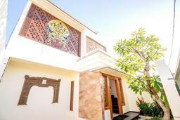 Rumah area Sanur, 3 KM, Konsep Modern, LT 135m² Bangunan 150m² Rumah area Sanur, 3 KM, Konsep Modern, LT 135m² Bangunan 150m²