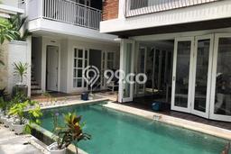 AREA PREMIUM! Vila di , Dimensi 200m2m², Akses ke pusat kota AREA PREMIUM! Vila di , Dimensi 200m2m², Akses ke pusat kota
