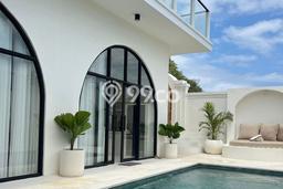 Vila Strategis Kawasan , Ukuran 210m2m², Area Asri untuk Anda Vila Strategis Kawasan , Ukuran 210m2m², Area Asri untuk Anda