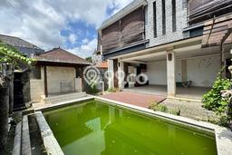 INVESTASI POTENSIAL! Vila Kawasan , Area 200m2m², Kawasan Berkembang INVESTASI POTENSIAL! Vila Kawasan , Area 200m2m², Kawasan Berkembang
