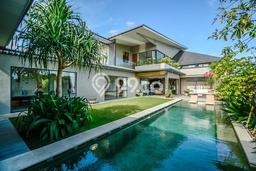 HARGA TERBAIK! Vila Kawasan , Dimensi 658m2m², Area Potensial dengan prospek naik HARGA TERBAIK! Vila Kawasan , Dimensi 658m2m², Area Potensial dengan prospek naik