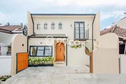 AREA PREMIUM! Vila di , Ukuran 77m2m², Akses ke pusat umum AREA PREMIUM! Vila di , Ukuran 77m2m², Akses ke pusat umum