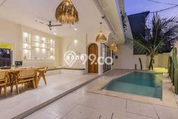 LOKASI STRATEGIS! Vila Kawasan , Dimensi 150m2m², View Indah di area LOKASI STRATEGIS! Vila Kawasan , Dimensi 150m2m², View Indah di area