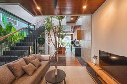 Vila Kawasan , Luas 1120m2m², Lokasi Strategis untuk usaha Vila Kawasan , Luas 1120m2m², Lokasi Strategis untuk usaha