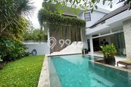 Vila Strategis Kawasan , Ukuran 400m2m², Kawasan Asri dan nyaman Vila Strategis Kawasan , Ukuran 400m2m², Kawasan Asri dan nyaman