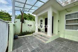 Disewakan Rumah Murah di Kerobokan Badung dengan 2 Kamar Tidur Disewakan Rumah Murah di Kerobokan Badung dengan 2 Kamar Tidur