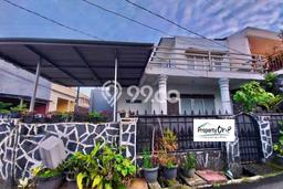 For Sale Rumah 3 Kamar Lokasi Ideal Bagus dan Strategis di Kelapa Dua For Sale Rumah 3 Kamar Lokasi Ideal Bagus dan Strategis di Kelapa Dua