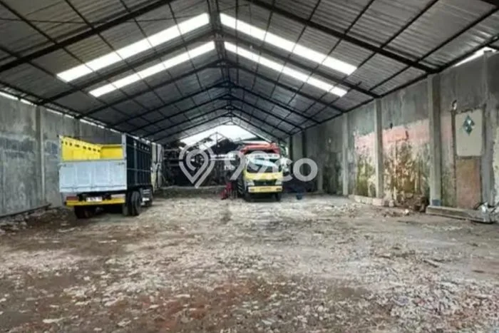 Gudang Komersial Dijual di Cimaung Bandung LT 3000m2 & LB 2000m2 Gudang Komersial Dijual di Cimaung Bandung LT 3000m2 & LB 2000m2
