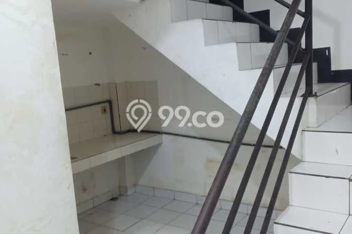 AREA PROSPEKTIF! Ruko di Otista, Luas 100m², Pusat Bisnis AREA PROSPEKTIF! Ruko di Otista, Luas 100m², Pusat Bisnis