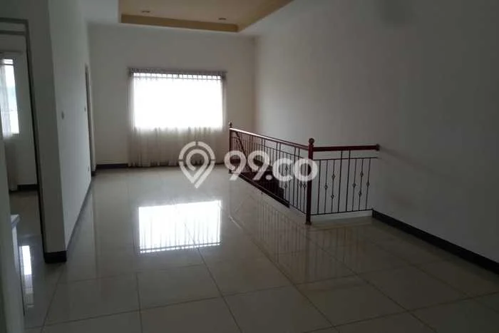 Hunian Cantik Modern Lb 150m2 di Batununggal, Bandung Hunian Cantik Modern Lb 150m2 di Batununggal, Bandung
