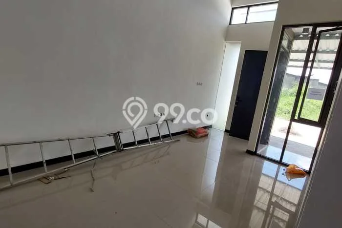 Jarang Ada! Rumah Kontrakan 2 Kamar Nyaman Siap Huni Taman Kopo Indah Jarang Ada! Rumah Kontrakan 2 Kamar Nyaman Siap Huni Taman Kopo Indah