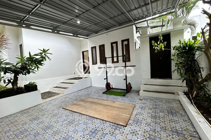 Vila Berkembang Kawasan , Area 200m2m², Akses ke Badung, Badung Vila Berkembang Kawasan , Area 200m2m², Akses ke Badung, Badung