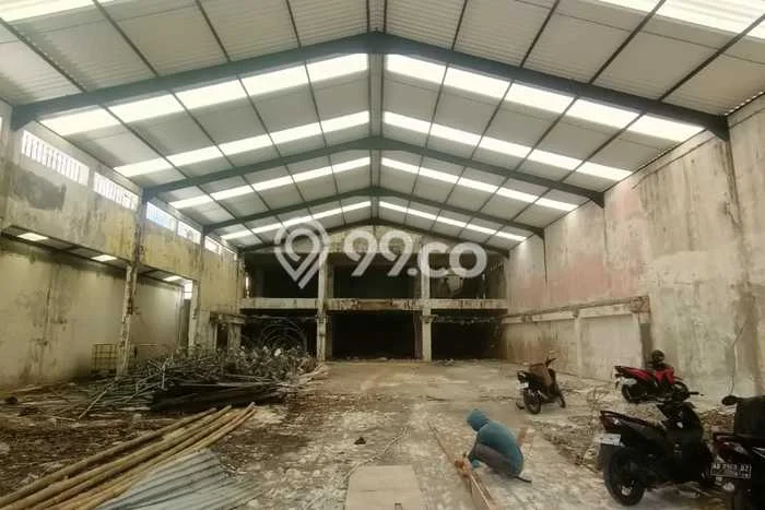 Unit Gudang Tersedia di Karanganyar Spesifikasi LB 1200m2 Unit Gudang Tersedia di Karanganyar Spesifikasi LB 1200m2