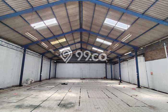 Gudang bagus disewakan di Serengan Solo dengan LB 1000m2 harga sewa terbaik Gudang bagus disewakan di Serengan Solo dengan LB 1000m2 harga sewa terbaik