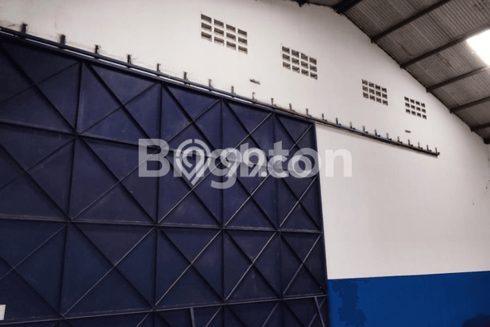 Gudang Kawasan Bisnis Kawasan Jaten, Luas 650m2m², Siap Operasi Gudang Kawasan Bisnis Kawasan Jaten, Luas 650m2m², Siap Operasi