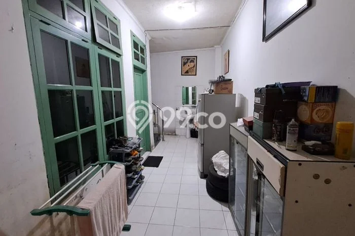For Sale Rumah Elit Exclusive di Banjarsari, Surakarta For Sale Rumah Elit Exclusive di Banjarsari, Surakarta