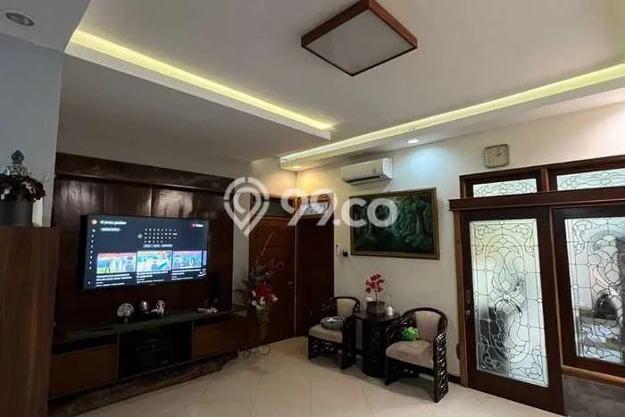 Siap Huni Rumah Mewah 4 Kamar di Laweyan Dekat ke Mana Saja Siap Huni Rumah Mewah 4 Kamar di Laweyan Dekat ke Mana Saja