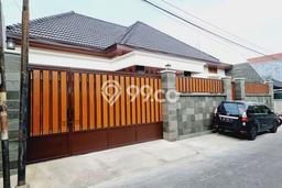 Dijual Hunian Mewah dengan Fasilitas Sekitar Lengkap di Banjarsari, Surakarta Dijual Hunian Mewah dengan Fasilitas Sekitar Lengkap di Banjarsari, Surakarta