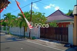 Rumah Eksklusif Dijual LT 743m2 di Banjarsari, Surakarta Rumah Eksklusif Dijual LT 743m2 di Banjarsari, Surakarta