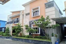 Dijual Rumah Premium dengan Fasilitas Sekitar Lengkap di Colomadu, Karanganyar Dijual Rumah Premium dengan Fasilitas Sekitar Lengkap di Colomadu, Karanganyar