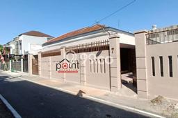 Dijual Rumah 4 Kamar Lokasi Ideal Bagus dan Strategis di Laweyan Dijual Rumah 4 Kamar Lokasi Ideal Bagus dan Strategis di Laweyan