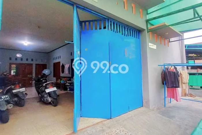 Aset Investasi! Kost Dijual di Banjarsari, Surakarta, 8 KT, 3 KM, Luas 130m2 Aset Investasi! Kost Dijual di Banjarsari, Surakarta, 8 KT, 3 KM, Luas 130m2