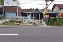 Gudang Bagus LT 1270m2 LB 300m2 Dijual di Masaran Sragen Gudang Bagus LT 1270m2 LB 300m2 Dijual di Masaran Sragen