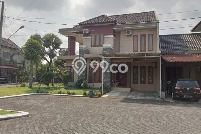 Dijual Rumah Mewah Elegan Dengan View Eksklusif di Gentan, Sukoharjo Dijual Rumah Mewah Elegan Dengan View Eksklusif di Gentan, Sukoharjo