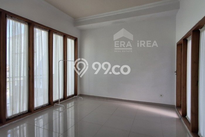 Hot Offer Hunian Mewah Ideal dan Luas di Depok, Sleman Hot Offer Hunian Mewah Ideal dan Luas di Depok, Sleman