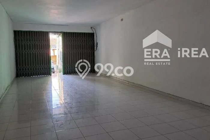 Untuk Disewa Ruko di Gondokusuman Yogyakarta LT 110m2, LB 160m2 Untuk Disewa Ruko di Gondokusuman Yogyakarta LT 110m2, LB 160m2
