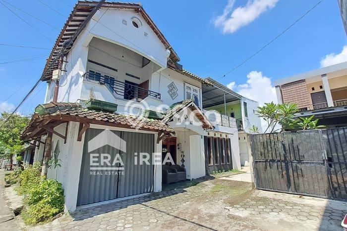 Kost Dijual Lokasi Depok, Sleman, 12 KT, 6 KM, 200m2 Kost Dijual Lokasi Depok, Sleman, 12 KT, 6 KM, 200m2