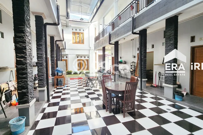 Aset Investasi! Rumah Kost Dijual di Depok, Sleman, 14 KT, 12 KM, Luas 520m2 Aset Investasi! Rumah Kost Dijual di Depok, Sleman, 14 KT, 12 KM, Luas 520m2