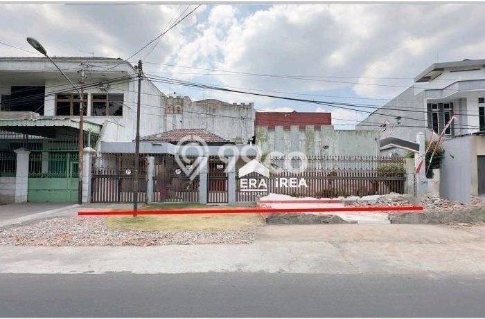 Rumah Sederhana Dijual Lokasi Pasar Kliwon 3 Kamar dengan LT 320m2 Rumah Sederhana Dijual Lokasi Pasar Kliwon 3 Kamar dengan LT 320m2