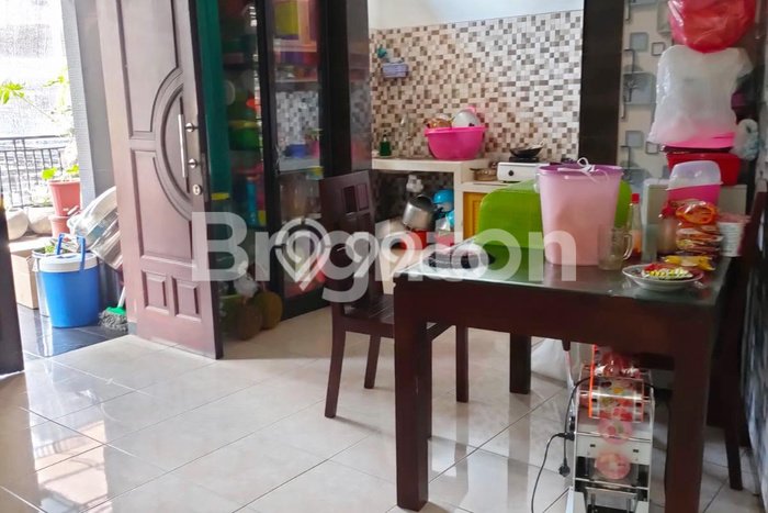 LOKASI PREMIUM! Ruko di Tlogomas, Luas 130m2m², Jalan Strategis LOKASI PREMIUM! Ruko di Tlogomas, Luas 130m2m², Jalan Strategis