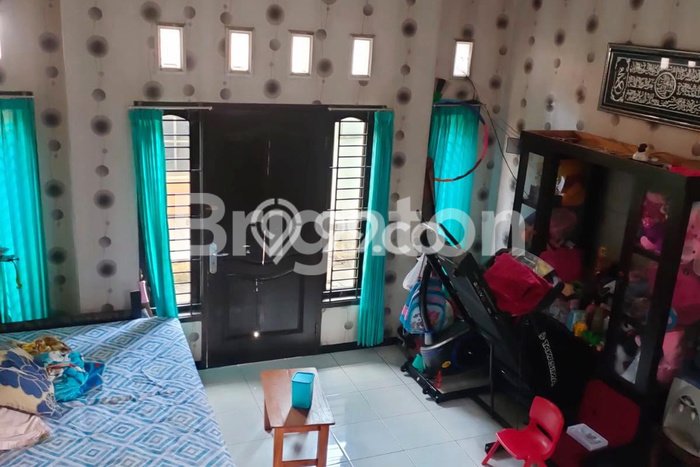 LOKASI PREMIUM! Ruko di Tlogomas, Luas 130m2m², Jalan Strategis LOKASI PREMIUM! Ruko di Tlogomas, Luas 130m2m², Jalan Strategis