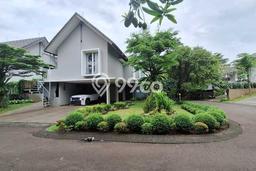 Siap Huni Rumah Mewah 5 Kamar di Pesanggrahan Dekat ke Mana Pun Siap Huni Rumah Mewah 5 Kamar di Pesanggrahan Dekat ke Mana Pun