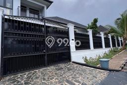 Dijual Rumah Premium dengan Fasilitas Sekitar Komplit di Cinere, Depok Dijual Rumah Premium dengan Fasilitas Sekitar Komplit di Cinere, Depok