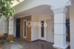 Dijual Rumah Premium dengan Fasilitas Sekitar Komplit di Tebet, Jakarta Selatan Dijual Rumah Premium dengan Fasilitas Sekitar Komplit di Tebet, Jakarta Selatan