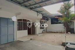 Dijual Hunian Rumah Terawat 4 KT di Taman Kota, Jakarta Barat Dijual Hunian Rumah Terawat 4 KT di Taman Kota, Jakarta Barat