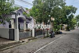 Dijual Cepat Rumah Favorit Siap Huni LB 120m2 di Pedurungan, Semarang Dijual Cepat Rumah Favorit Siap Huni LB 120m2 di Pedurungan, Semarang