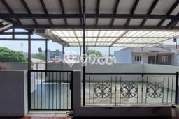 Rumah Elit LB 220m2 Siap Huni Desain Elegan di Lamper, Semarang Rumah Elit LB 220m2 Siap Huni Desain Elegan di Lamper, Semarang