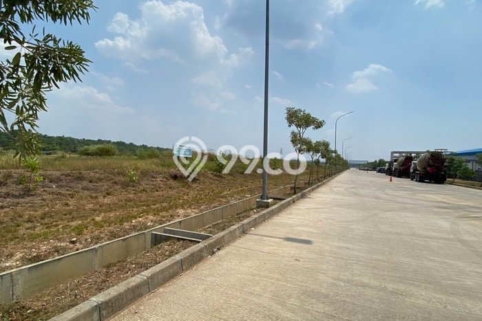 Jarang Ada! Tanah di Karawang Barat Punya Luas 31000m2 - Jarang Ada! Tanah di Karawang Barat Punya Luas 31000m2 -