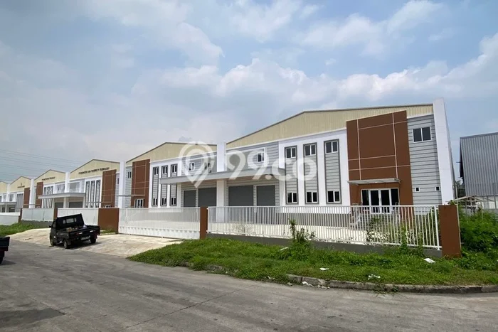 Disewakan Gudang di Pusat Kota Bekasi Ramai Strategis Disewakan Gudang di Pusat Kota Bekasi Ramai Strategis