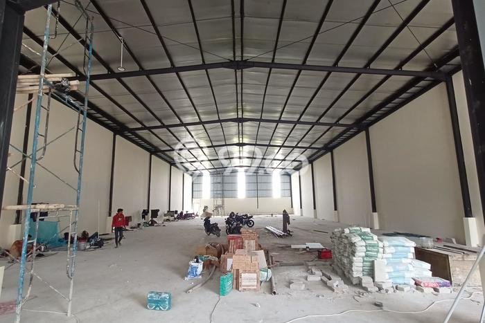 Area Ramai! Gudang Dijual di Delta Mas untuk Bisnis Luas Bangunan 1127m2 Area Ramai! Gudang Dijual di Delta Mas untuk Bisnis Luas Bangunan 1127m2