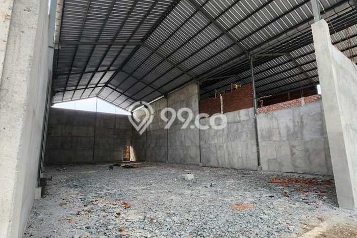 Gudang untuk Disewa di Pusat Jakarta Barat Luas Bangunan 540m2 Gudang untuk Disewa di Pusat Jakarta Barat Luas Bangunan 540m2